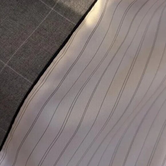 Women's Banana Republic Long & Lean Gray Windowpane Blazer - Sz 12P - Picture 4 of 6